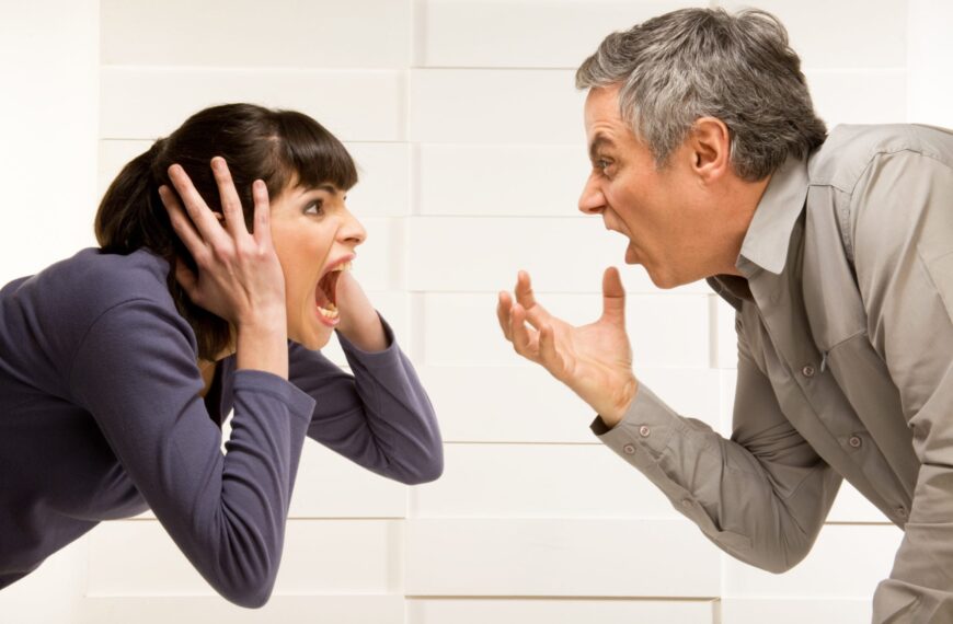 Dreaming About Quarrel or Arguing with Someone: What Does it Mean?