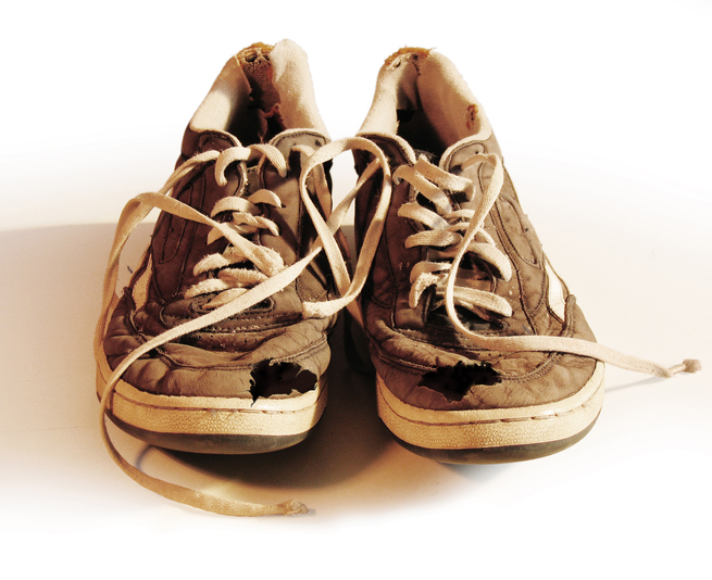What Does It Mean to Dream About Broken Shoes? A Dream Interpretation Guide